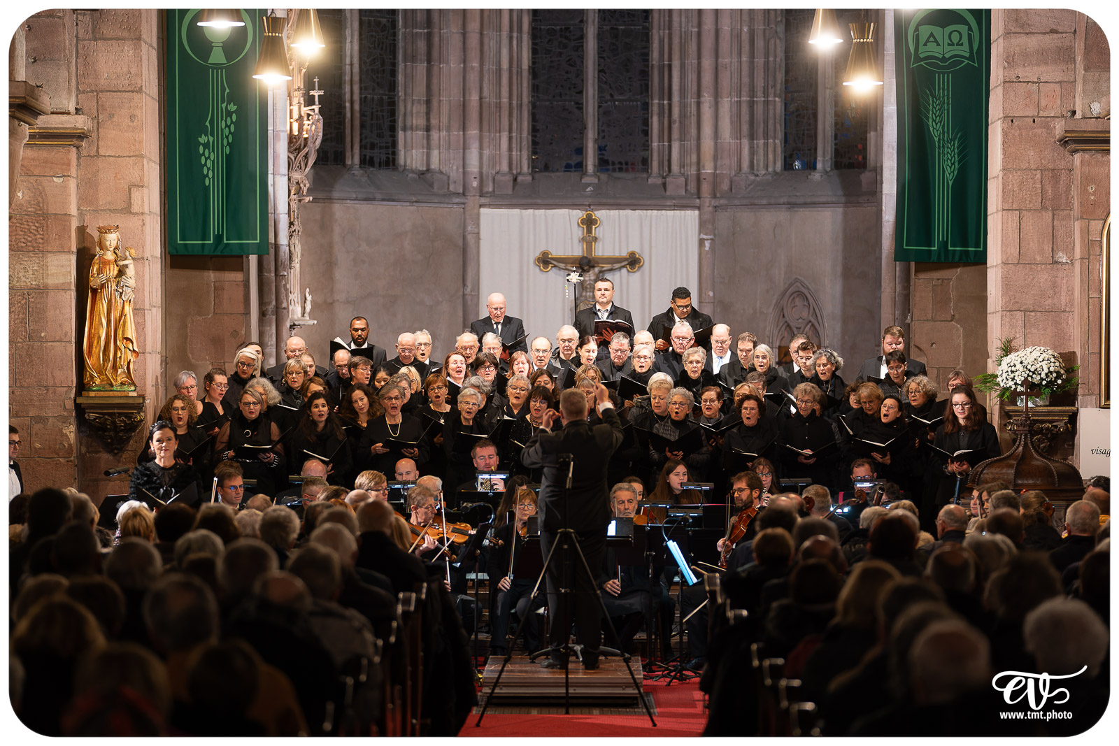 LA MESSE DU COURONNEMENT